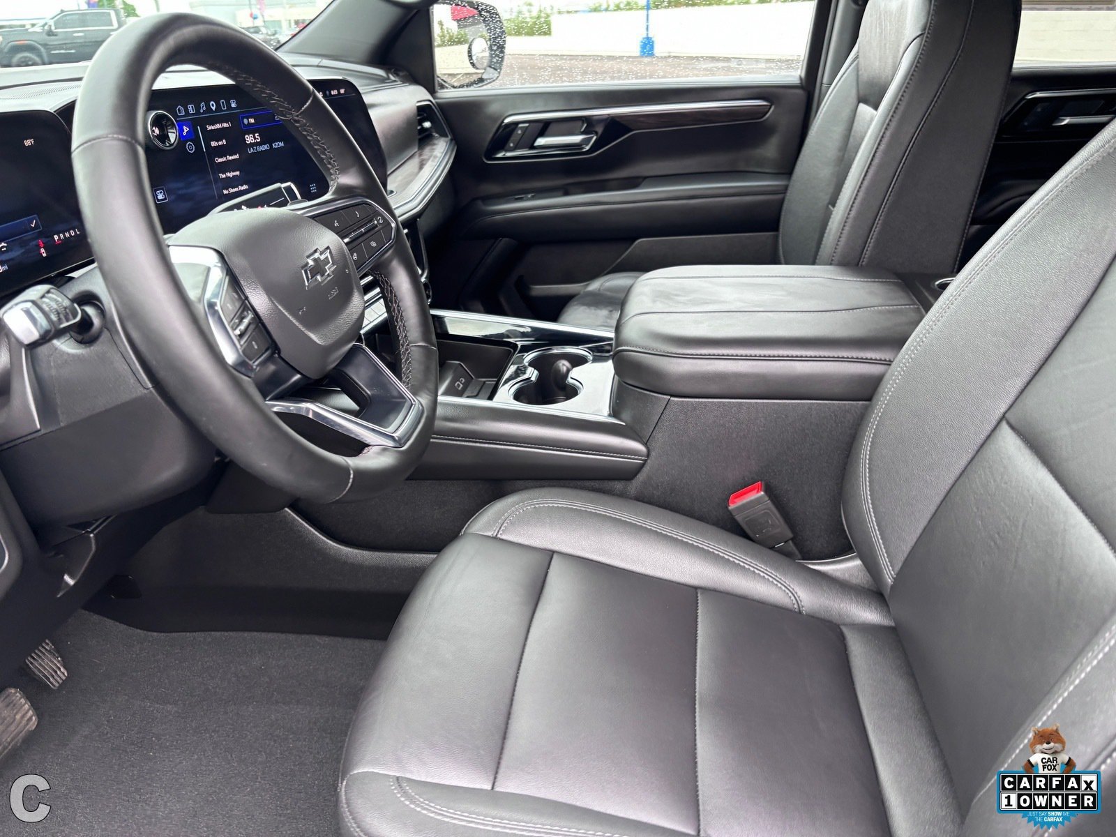 Used 2025 Chevrolet Tahoe Z71 w/ Comfort Package AWD/4WD image 16