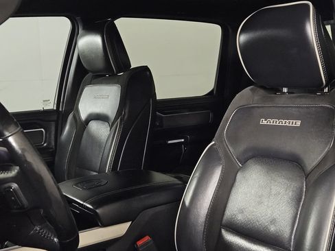 Used 2019 RAM 1500 Laramie RWD image 25