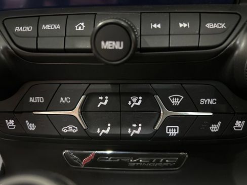 Used 2019 Chevrolet Corvette Stingray image 28