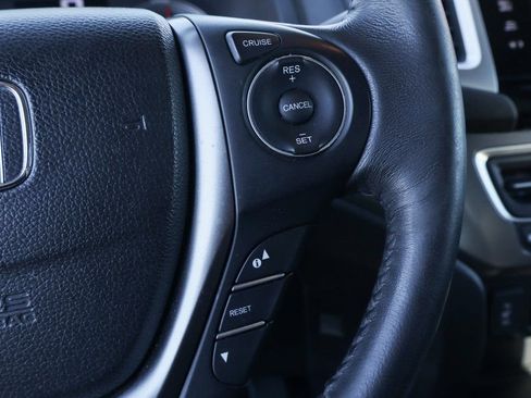 Used 2019 Honda Ridgeline RTL-T image 24