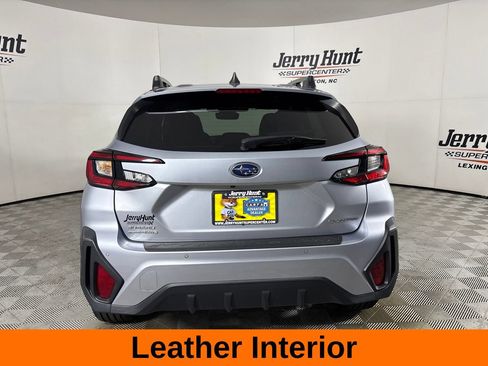 Used 2024 Subaru Crosstrek 2.5i Limited AWD/4WD image 7