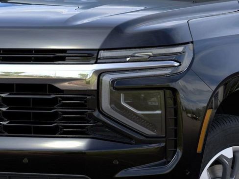 New 2026 Chevrolet Suburban LS w/ LPO, Dark Essentials Package AWD/4WD image 10