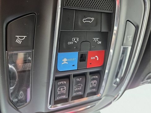 Used 2024 Jeep Grand Cherokee Limited 4xe AWD/4WD image 20