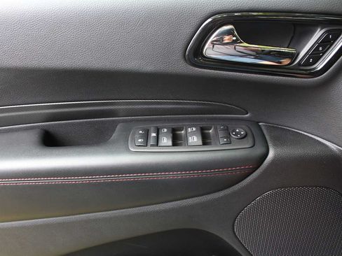 Used 2025 Dodge Durango GT AWD/4WD image 34