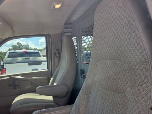 Used 2012 GMC Savana 1500 RWD image 22