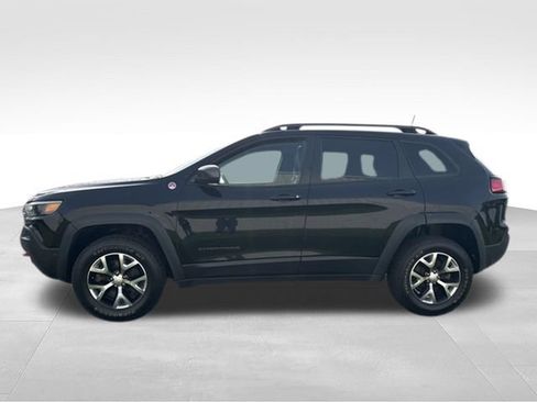 Used 2019 Jeep Cherokee Trailhawk AWD/4WD image 11