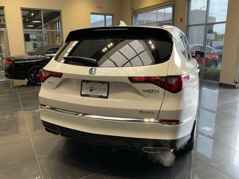 Certified 2024 Acura MDX SH-AWD w/ Advance Package image 6
