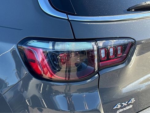 Used 2022 Jeep Compass Limited image 6