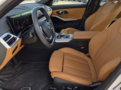 Certified 2025 BMW 330i Sedan w/ Premium Package image 26