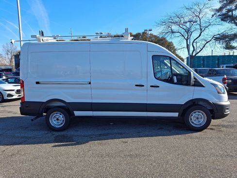New 2025 Ford Transit 250 148 Medium Roof w/ Load Area Protection Package image 8