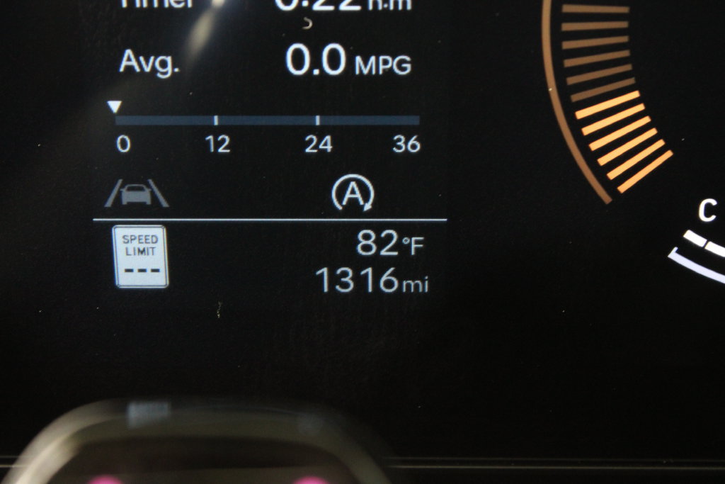 Certified 2026 Hyundai Santa Fe SEL FWD image 30