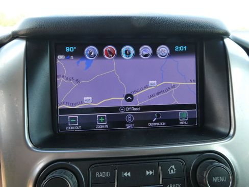 Used 2017 Chevrolet Tahoe Premier AWD/4WD image 23