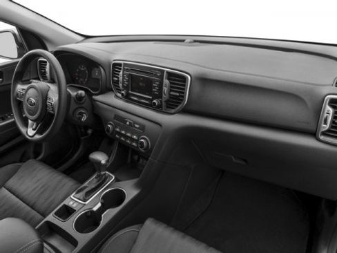 Used 2017 Kia Sportage LX w/ LX Popular Package image 20