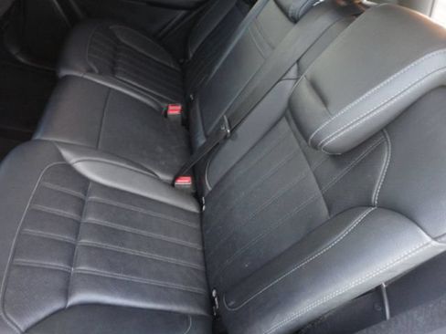 Used 2017 Mercedes-Benz GLE 350 4MATIC image 11