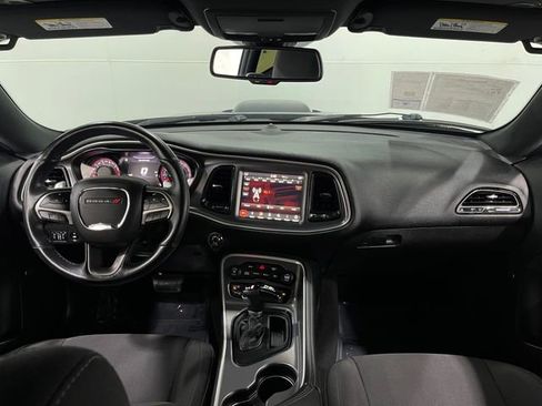 Used 2019 Dodge Challenger R/T Scat Pack w/ Shaker Package image 18