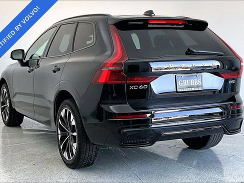 Certified 2026 Volvo XC60 B5 Plus AWD/4WD image 15