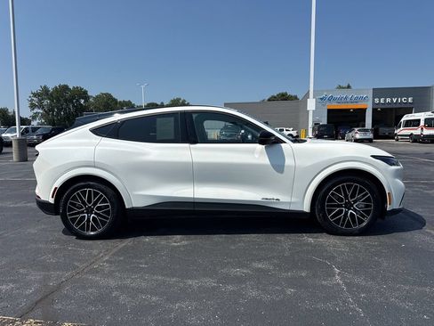 Used 2025 Ford Mustang Mach-E Premium AWD/4WD image 6