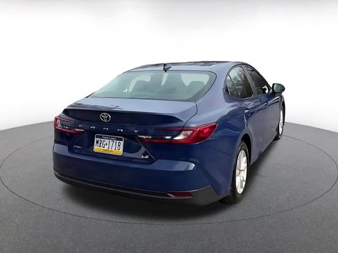 Used 2025 Toyota Camry LE image 14