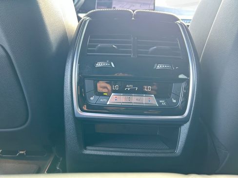 Used 2026 BMW X5 sDrive40i w/ Climate Comfort Package RWD image 35