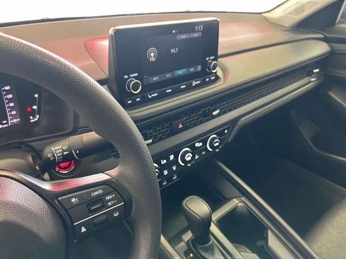 Used 2024 Honda Accord EX image 20