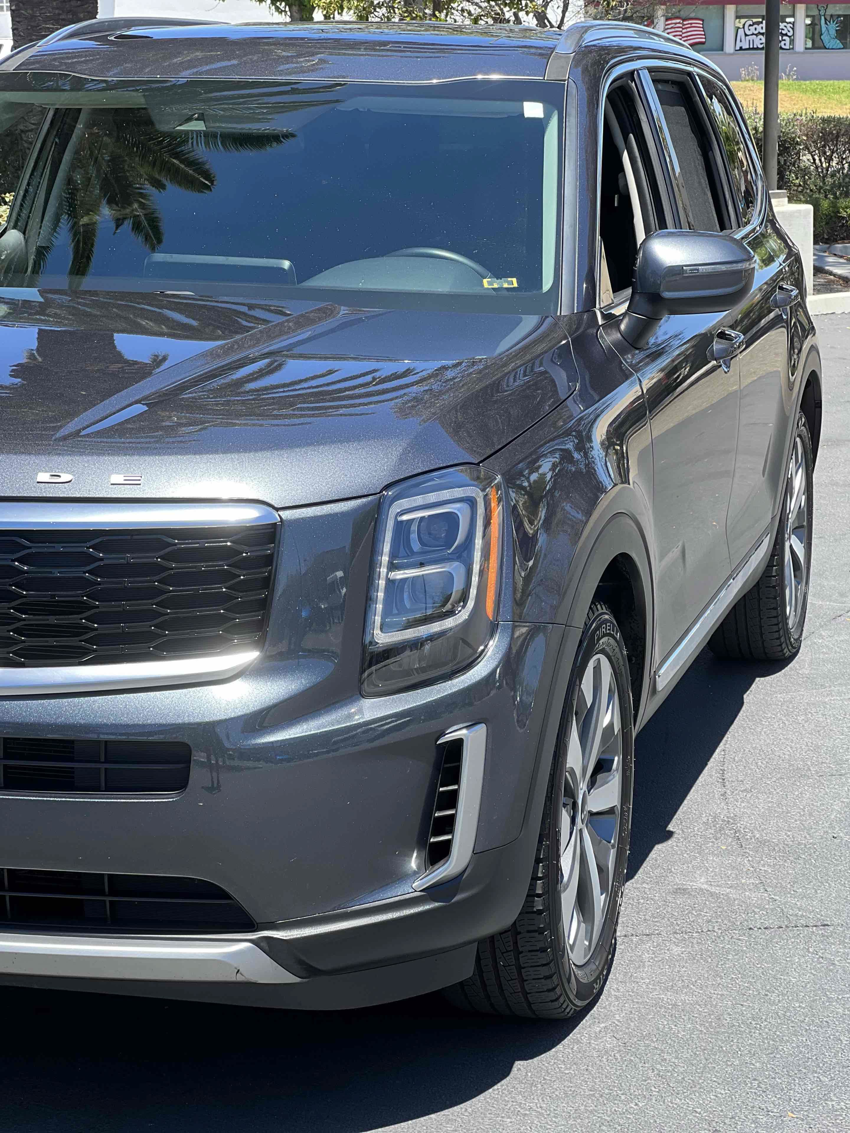 Used 2022 Kia Telluride EX w/ EX Premium Package FWD image 59
