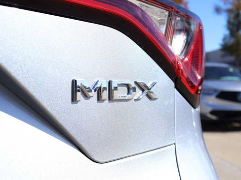 Certified 2026 Acura MDX w/ Technology Package FWD image 7