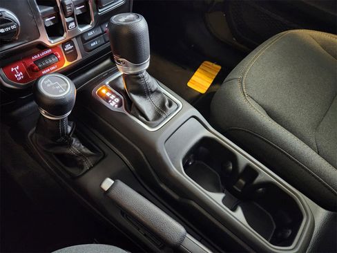 New 2026 Jeep Wrangler Unlimited Sport image 15