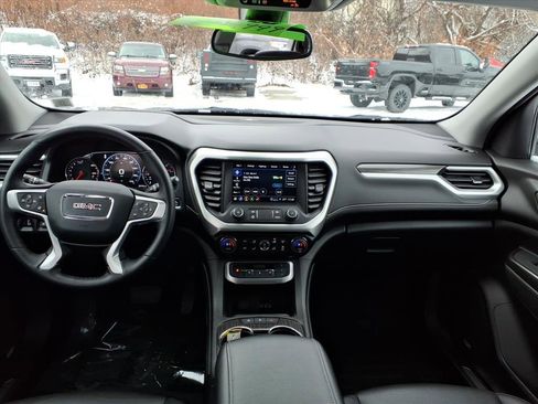 Used 2023 GMC Acadia SLT w/ Elevation Edition image 15