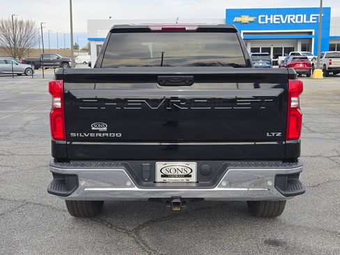 Used 2023 Chevrolet Silverado 1500 LTZ image 10