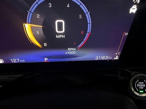 Used 2025 Chevrolet Trax RS w/ Driver Confidence Package FWD image 19
