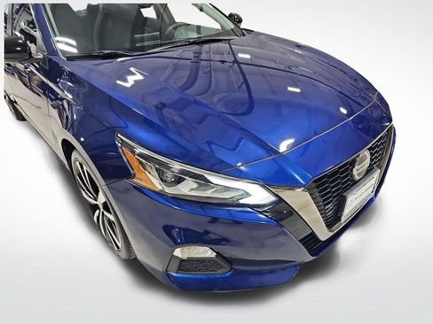 Used 2022 Nissan Altima 2.5 SR image 9