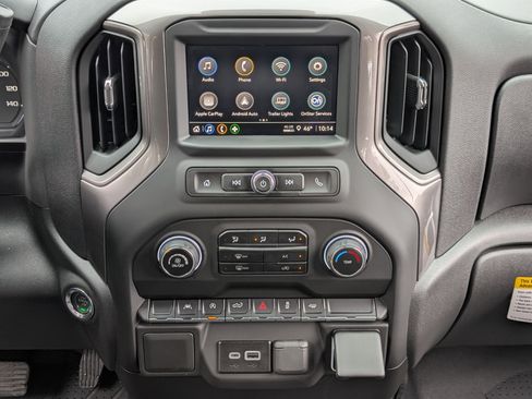 Used 2025 Chevrolet Silverado 1500 Custom w/ Turbomax Blackout Package image 25