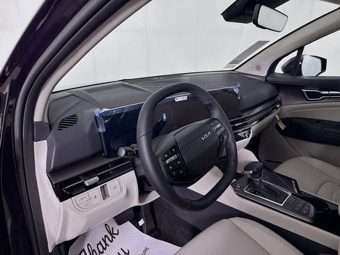 New 2026 Kia Sportage SX AWD/4WD image 9