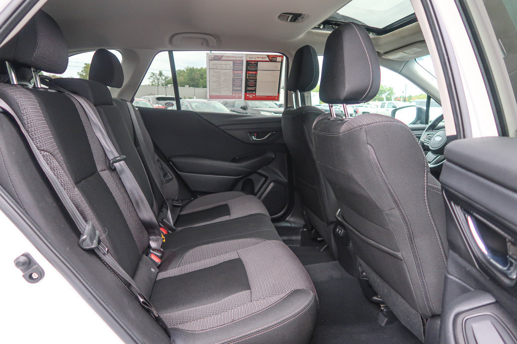 Used 2022 Subaru Outback Premium AWD/4WD image 15