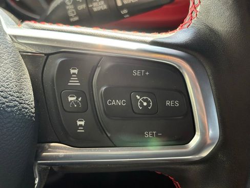 Used 2022 Jeep Wrangler Unlimited Rubicon w/ Steel Bumper Group AWD/4WD image 15