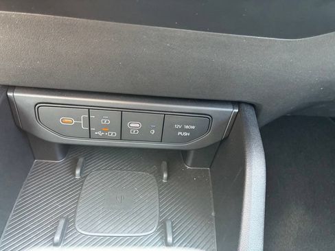 Used 2025 Kia K4 EX FWD image 32