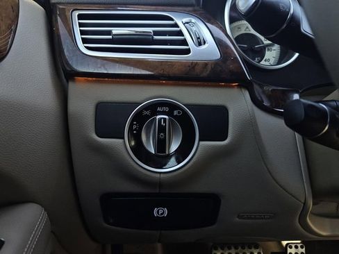 Used 2014 Mercedes-Benz CLS 550 image 31