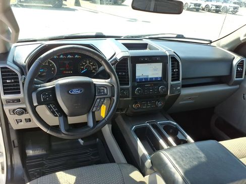 Used 2020 Ford F150 XLT w/ Equipment Group 302A Luxury AWD/4WD image 15