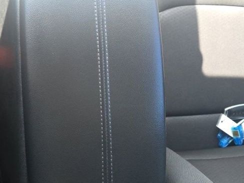 Used 2020 Chevrolet Malibu LT image 31