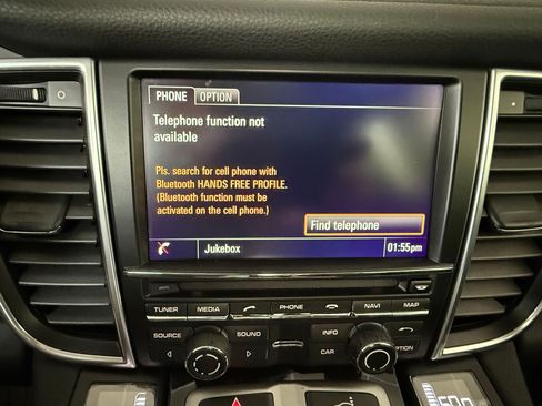 Used 2016 Porsche Panamera image 27