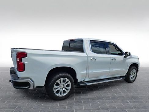 Used 2024 Chevrolet Silverado 1500 LTZ w/ LTZ Premium Package AWD/4WD image 5