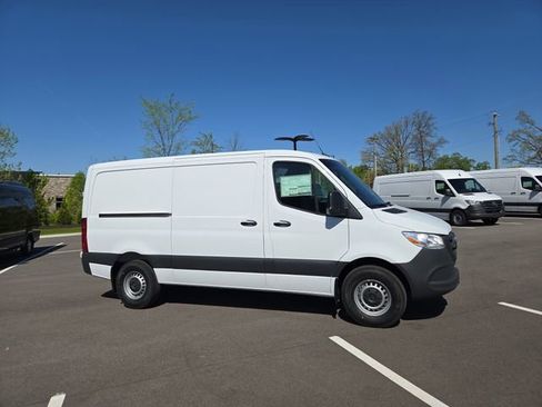 New 2026 Mercedes-Benz Sprinter 2500 image 2