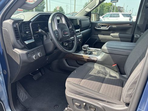 Used 2026 GMC Sierra 1500 Elevation w/ X31 Off-Road Package AWD/4WD image 5