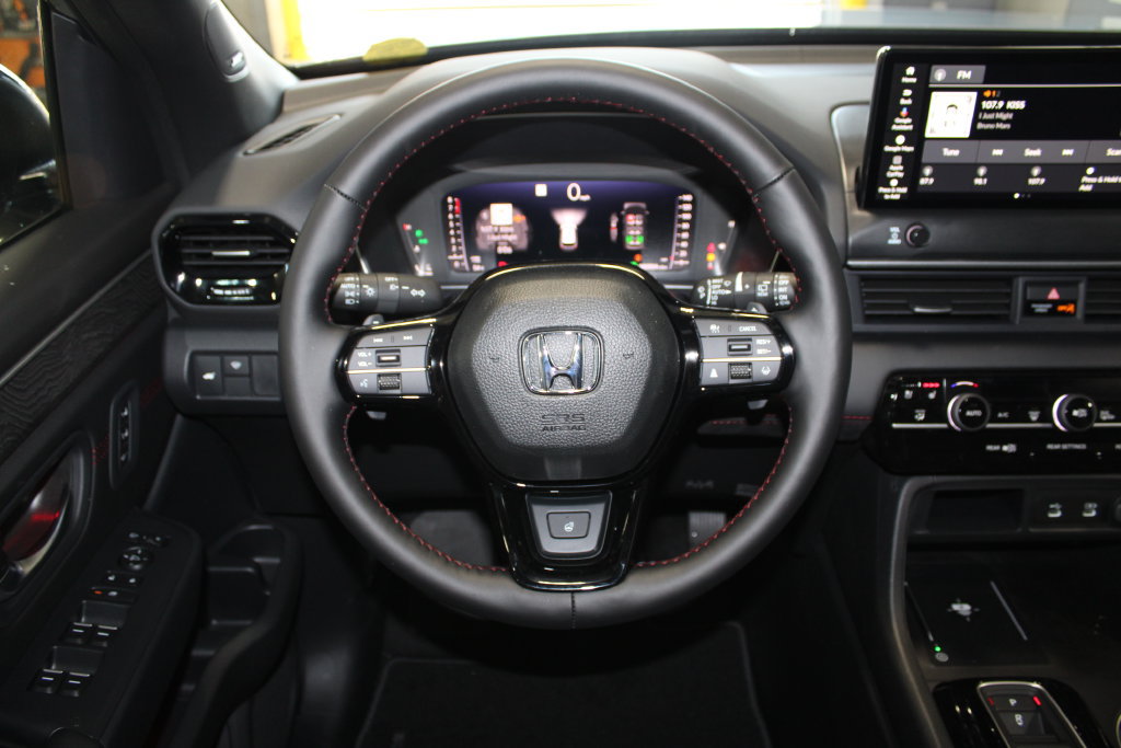 New 2026 Honda Pilot Black Edition image 29