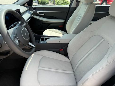 Used 2024 Hyundai Sonata SEL FWD image 8