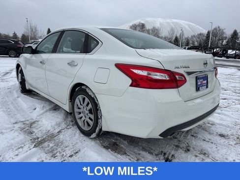 Used 2017 Nissan Altima 2.5 image 5