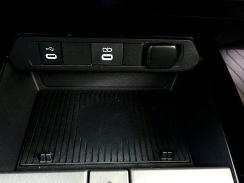Used 2023 Toyota Prius Limited w/ Limited Premium Package AWD/4WD image 34