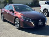 Used 2023 Nissan Altima 2.5 SV image 2