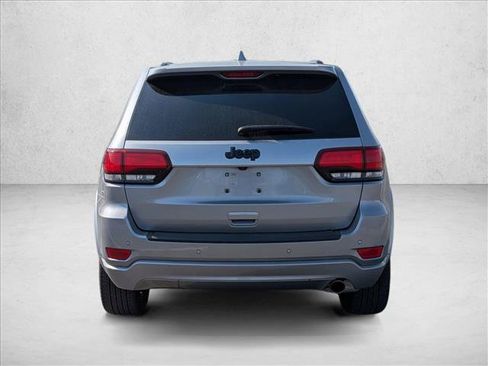 Used 2021 Jeep Grand Cherokee Laredo X RWD image 6