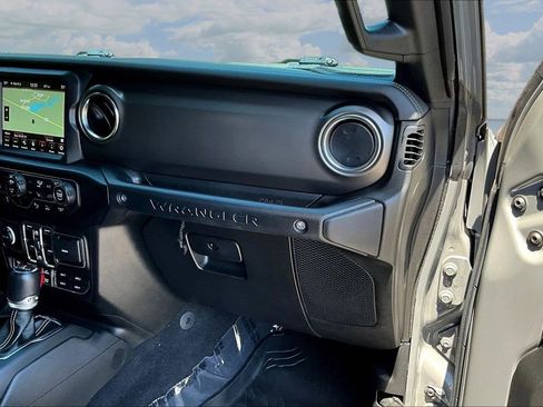 Used 2021 Jeep Wrangler Unlimited Rubicon AWD/4WD image 27